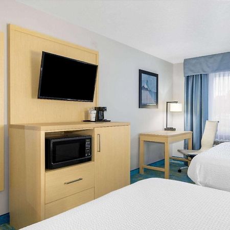 Days Inn By Wyndham Springville Exterior photo